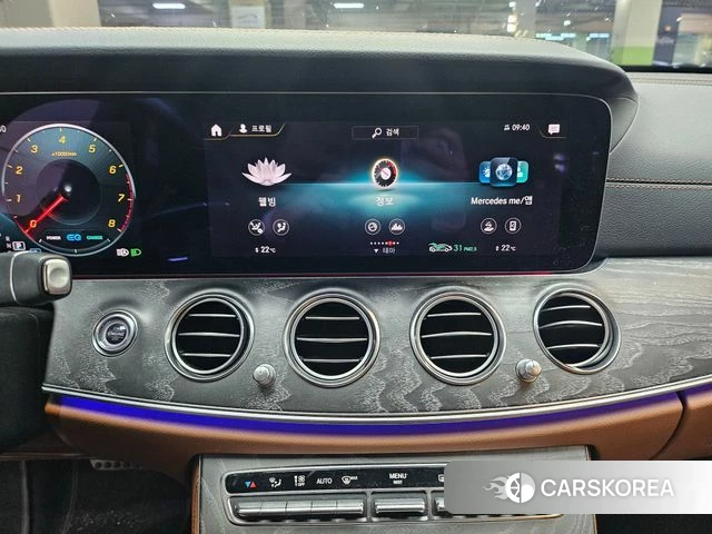 Mercedes-Benz E-Class W213 2021 Черный из Кореи, фото 4