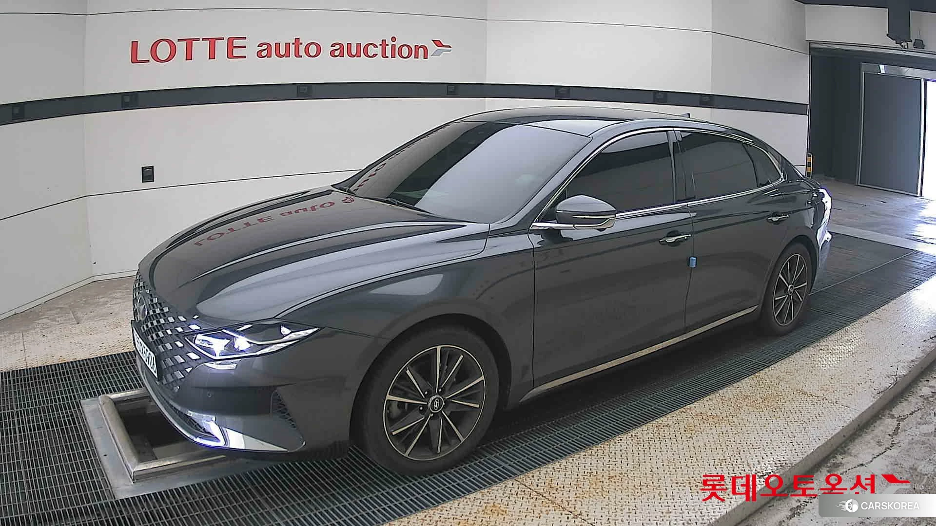 Hyundai Grandeur 2023 Nocturne Grey Metallic из Кореи, фото 4
