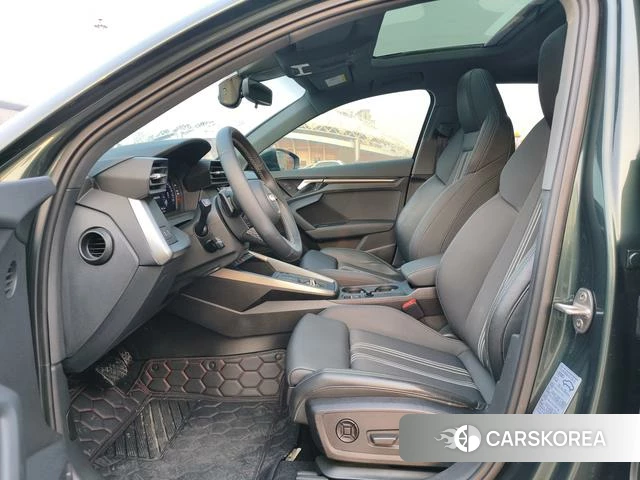 Audi A3 2023 Зеленый из Китая, фото 4