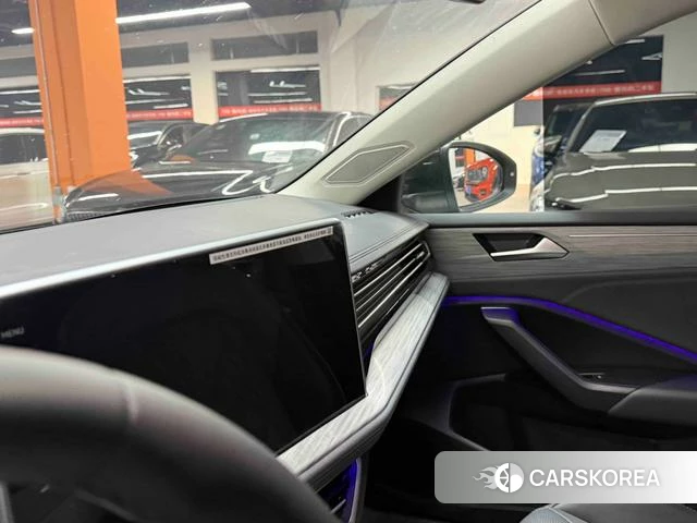 Volkswagen Sagitar 2025 Черный из Китая, фото 4