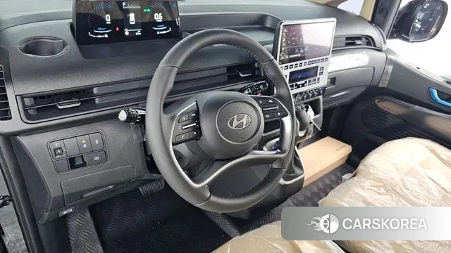 Hyundai Staria 2025 Черный из Кореи, фото 4