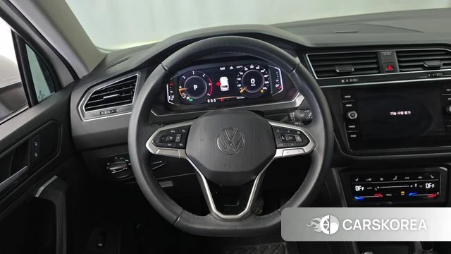 Volkswagen Tiguan second Generation 2021 Белый из Кореи, фото 4