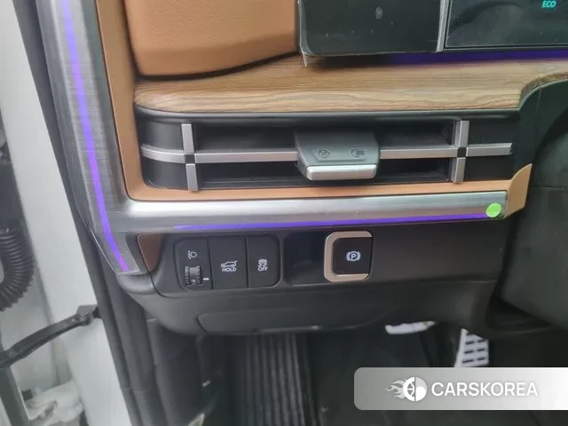 Hyundai Santa Fe (MX5) 2024 Белый из Кореи, фото 4