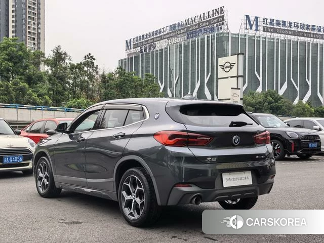 BMW X2 (import) 2019 Темно-серый из Китая, фото 4