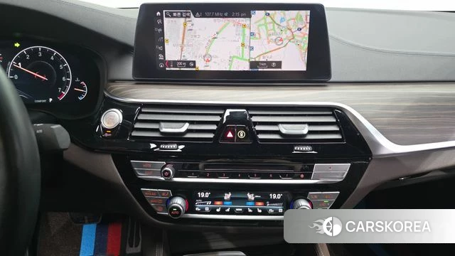 BMW 5 Series (G30) 2019 Серый из Кореи, фото 4