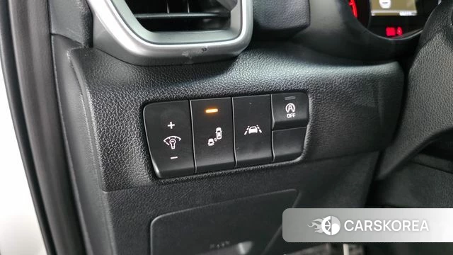 Kia Sportage The Bold 2021 Белый из Кореи, фото 4