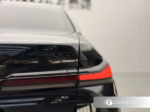 BMW i7 2025 Черный из Китая, фото 4