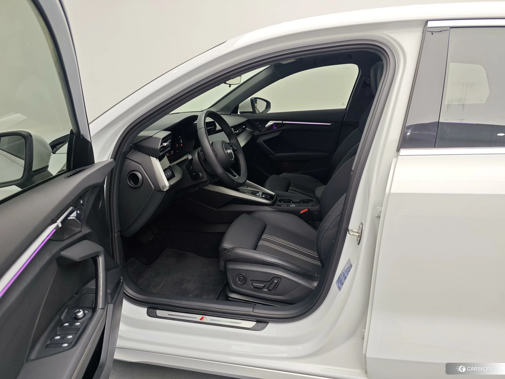 Audi A3 2021 Белый из Китая, фото 4