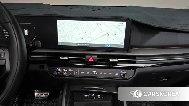 Kia The New Sportage 5th Generation Hybrid 2025 Черный из Кореи, фото 4