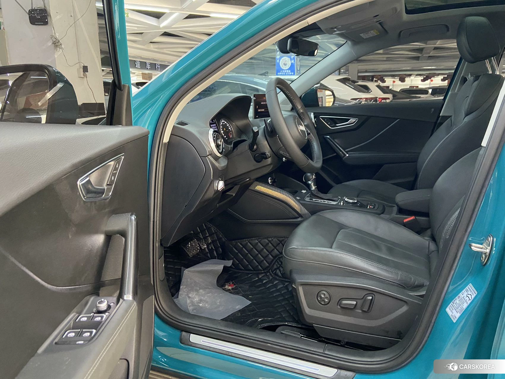 Audi Q2L 2021 Синий из Китая, фото 4