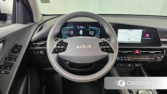 Kia Di Ol Nu Niro 2024 Белый из Кореи, фото 4