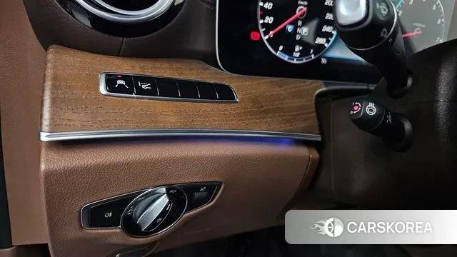 Mercedes-Benz E-Class W213 2019 Белый из Кореи, фото 4