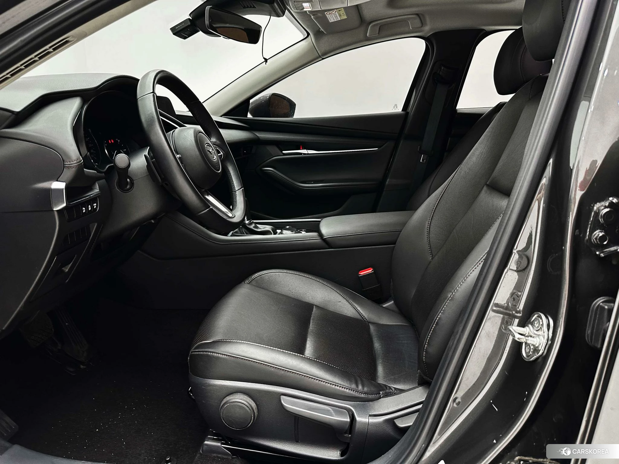 Mazda 3 Angkesaila 2021 Темно-серый из Китая, фото 4