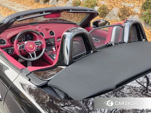 Porsche 718 Boxster 2023 Черный из Кореи, фото 4