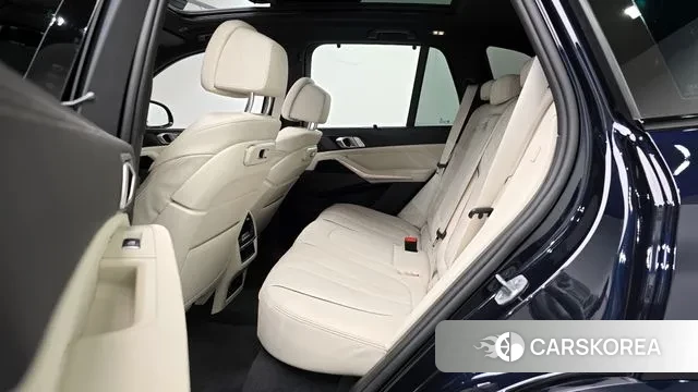 BMW X5 (G05) 2024 Черный из Кореи, фото 4