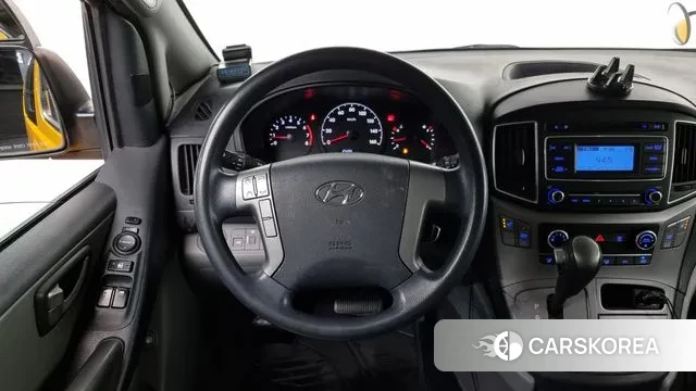Hyundai The New Grand Starex 2018 Желтый из Кореи, фото 4