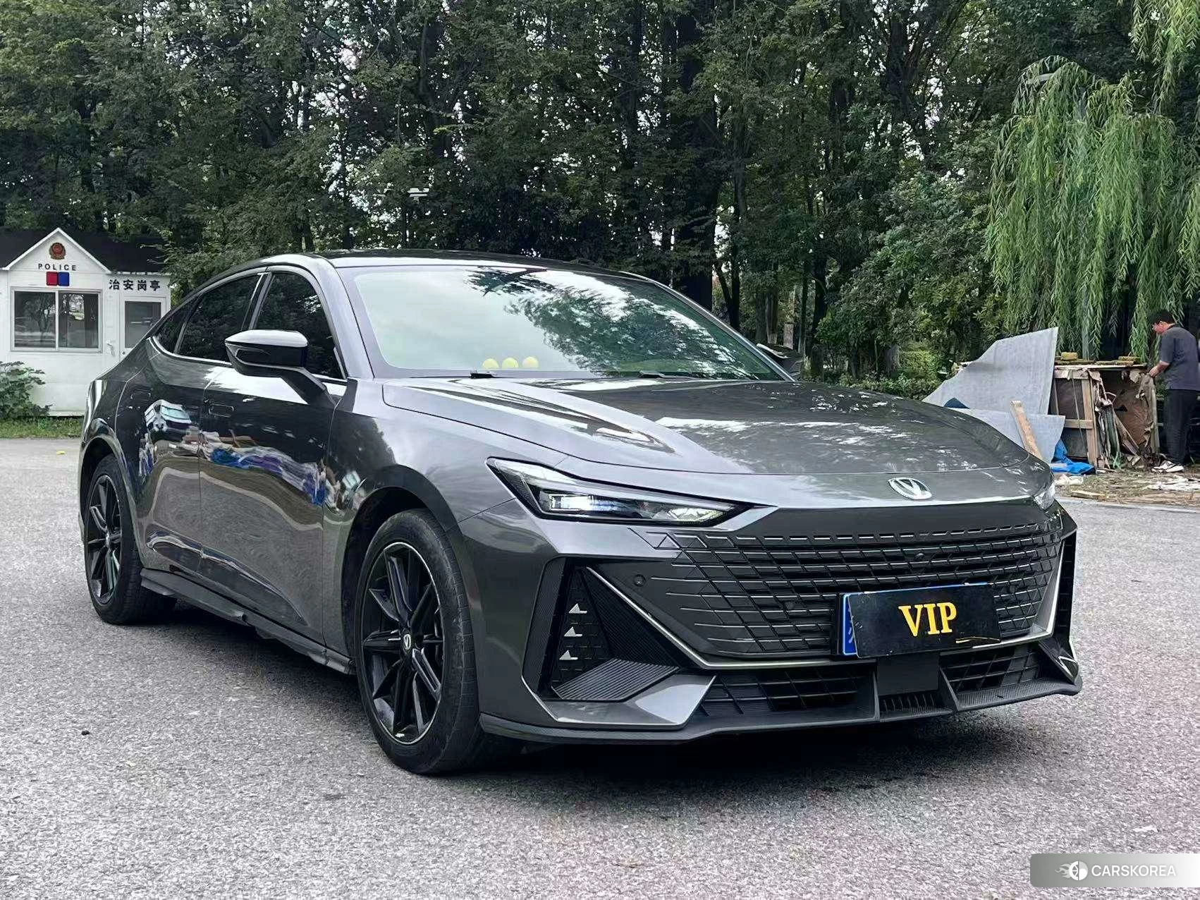 Chang'an UNI-V 2022 Темно-серый из Китая, фото 4