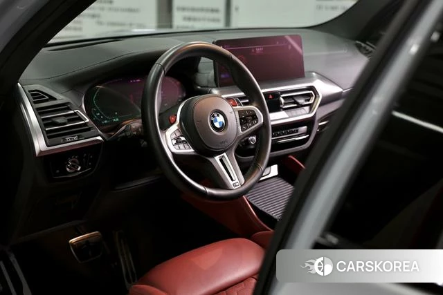 BMW X3 M 2024 Серебристо-серый из Китая, фото 4