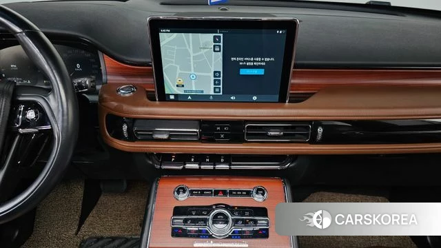 Lincoln Aviator 2nd generation 2023 Белый из Кореи, фото 4