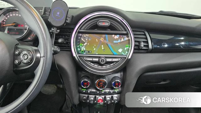 Mini Cooper 2020 Жемчужный цвет из Кореи, фото 4