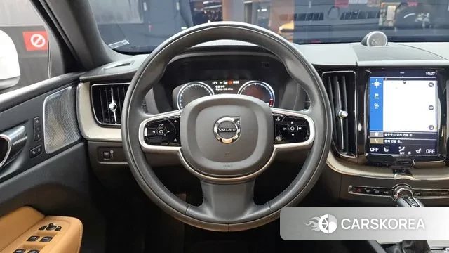Volvo XC60 second Generation 2019 Белый из Кореи, фото 4