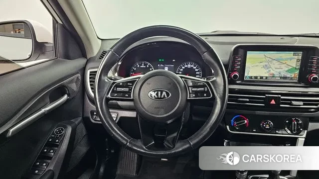 Kia Seltos 2021 Белый из Кореи, фото 4