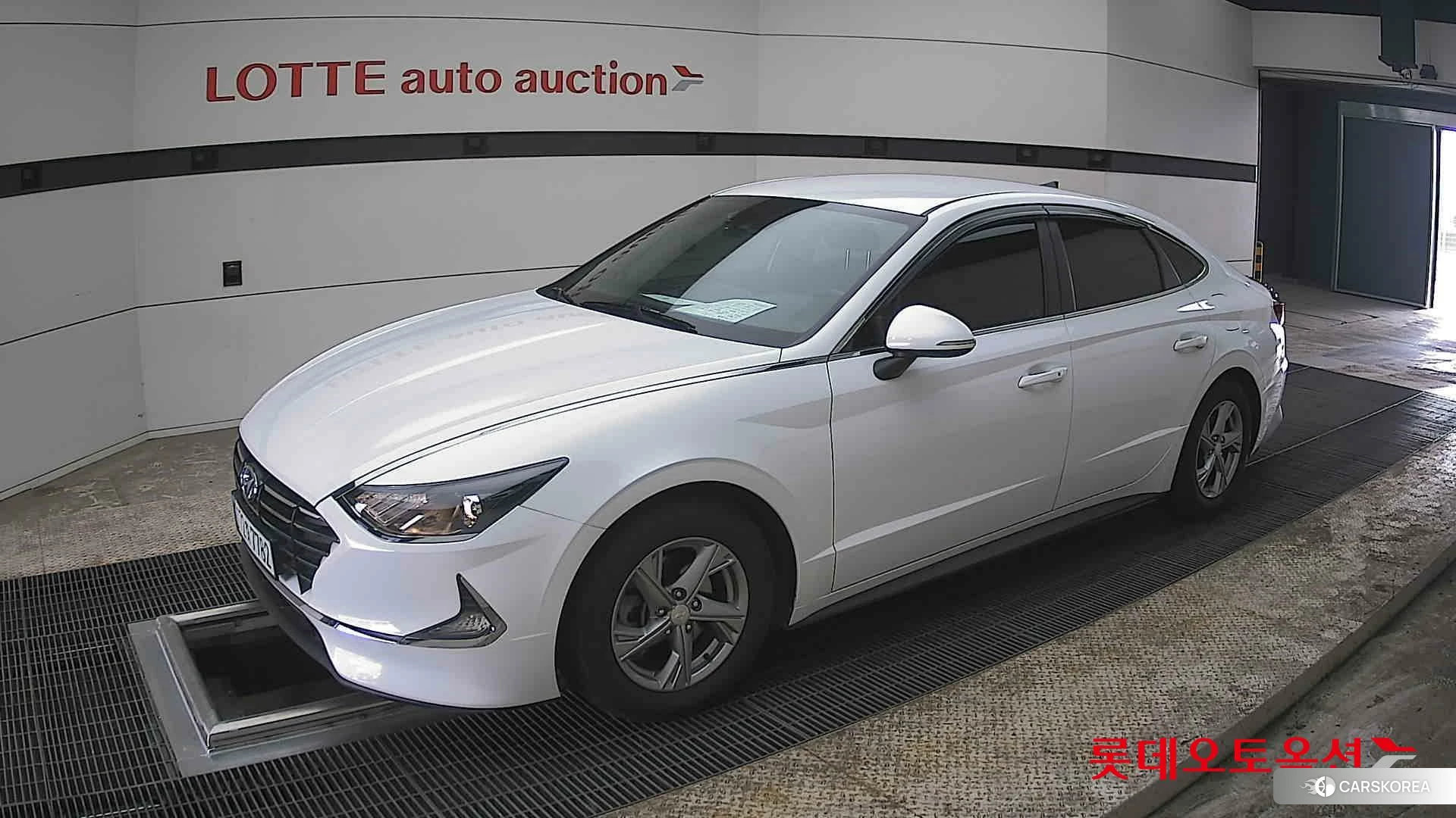 Hyundai Sonata 2023 Serenity White Pearl (Optional addition) из Кореи, фото 4