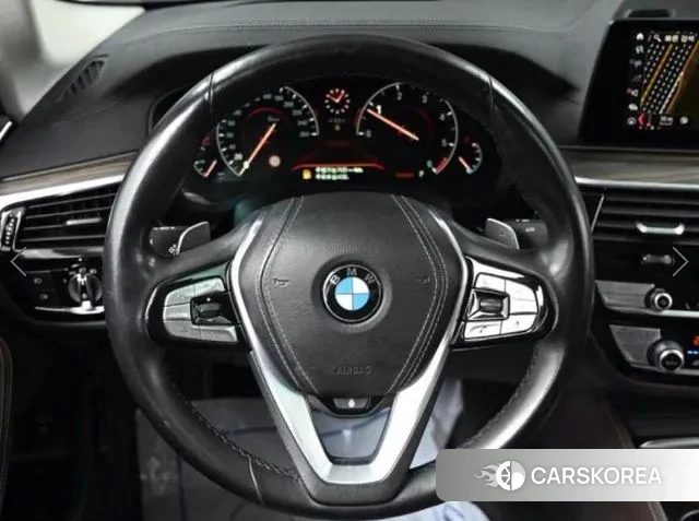 BMW 5 Series (G30) id 2902625 из Кореи 4