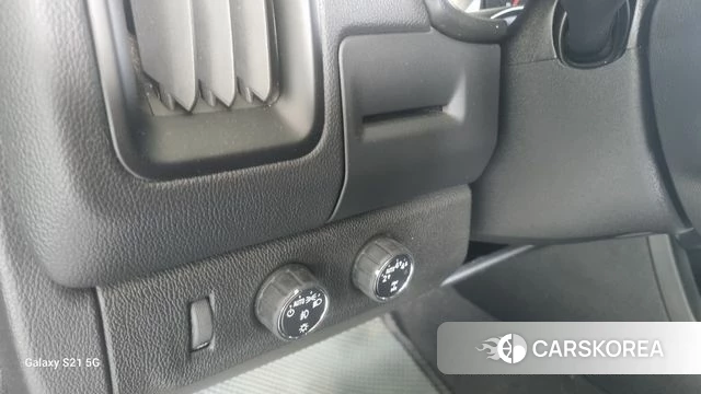 Chevrolet (GM Daewoo) Colorado 2020 Серый из Кореи, фото 4