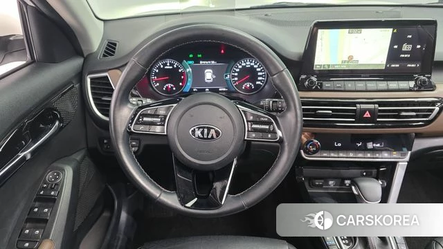 Kia Seltos 2021 Белый из Кореи, фото 4