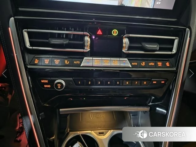 BMW 8 Series (G15) 2023 Белый из Кореи, фото 4