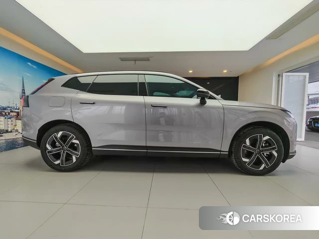 Volvo XC70 2026 Другой из Китая, фото 4