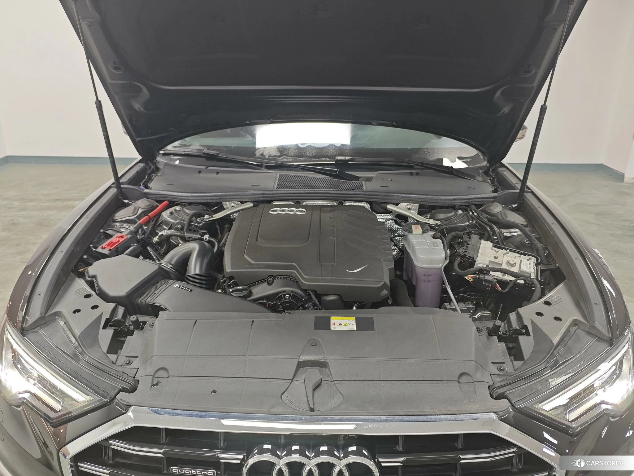 Audi A6L 2023 Черный из Китая, фото 4