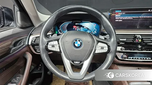 BMW 5 Series (G30) 2022 Черный из Кореи, фото 4