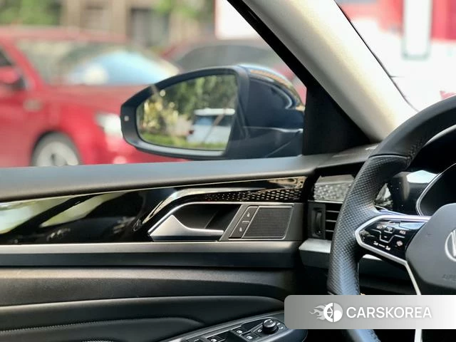 Volkswagen Passat 2023 Черный из Китая, фото 4