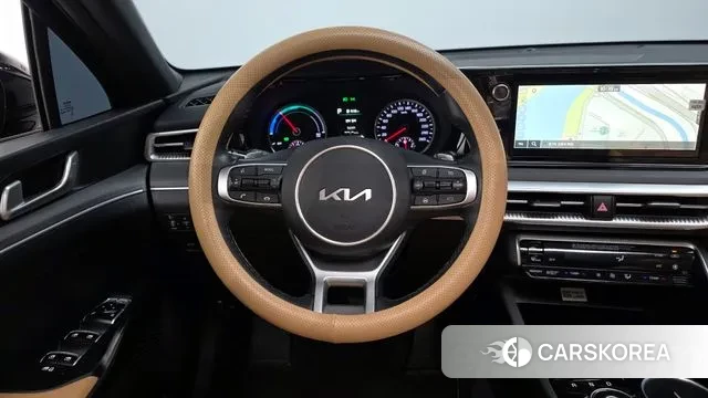 Kia K5 Hybrid 3rd Generation 2023 Черный из Кореи, фото 4