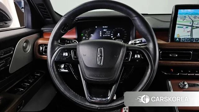 Lincoln Aviator 2nd generation 2020 Белый из Кореи, фото 4