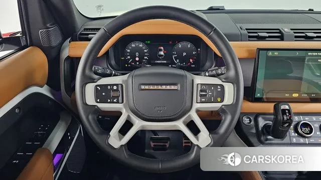 Land Rover Defender (L663) 2024 Белый из Кореи, фото 4