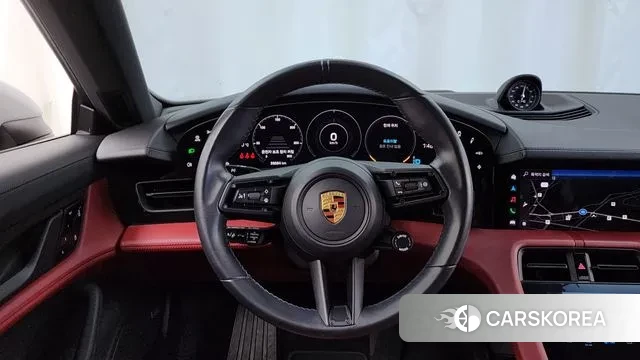 Porsche Taycan 2021 Серебристо-серый из Кореи, фото 4