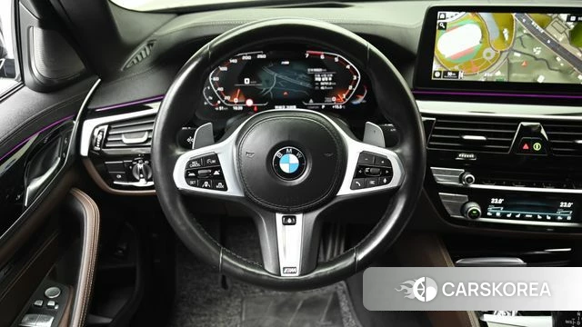 BMW 5 Series (G30) 2022 Черный из Кореи, фото 4
