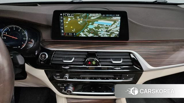 BMW 6 Series GT (G32) 2018 Коричневый из Кореи, фото 4
