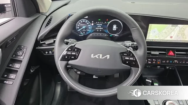 Kia Di Ol Nu Niro 2024 Белый из Кореи, фото 4