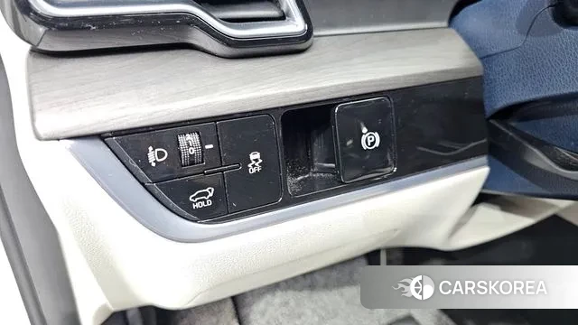 Kia Sportage 5th Generation 2023 Белый из Кореи, фото 4