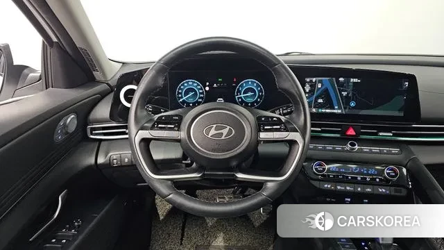 Hyundai The New Avante (CN7) 2023 Белый из Кореи, фото 4