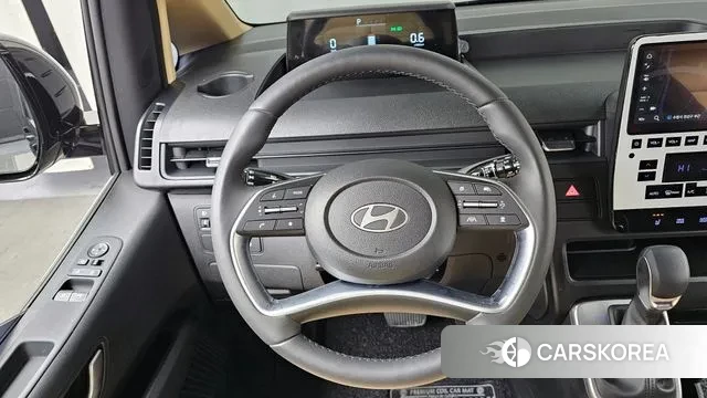 Hyundai Staria 2024 Черный из Кореи, фото 4