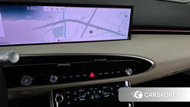 Genesis GV70 2024 Черный из Кореи, фото 4
