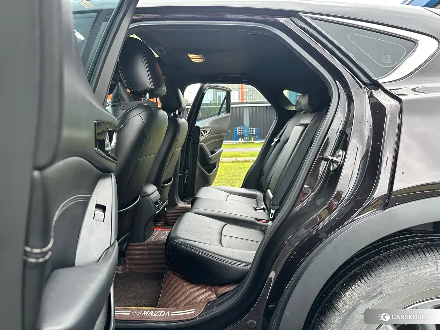 Mazda CX-4 2021 Черный из Китая, фото 4