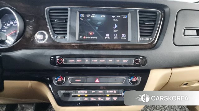 Kia The New Carnival 2018 Белый из Кореи, фото 4