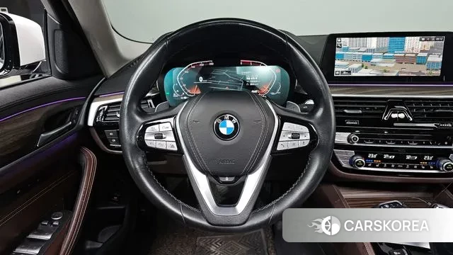 BMW 5 Series (G30) 2020 Белый из Кореи, фото 4