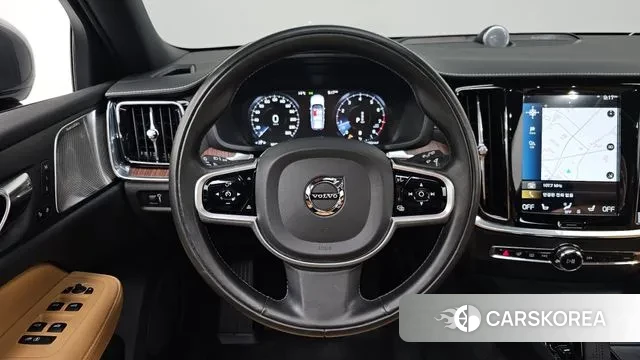 Volvo V60 Cross-Country 2nd Generation 2020 Серый из Кореи, фото 4